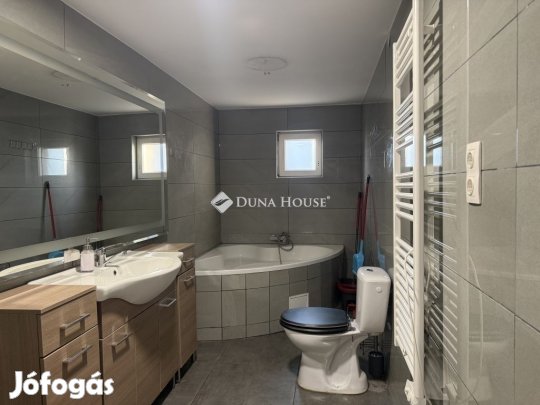 Eladó 64 nm-es ház Monorierdő