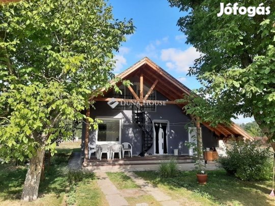 Eladó 65 nm-es ház Kecskemét