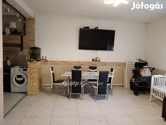 Eladó 65 nm-es ház Nagykálló