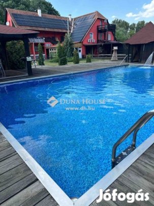 Eladó 665 nm-es ház Jakabszállás