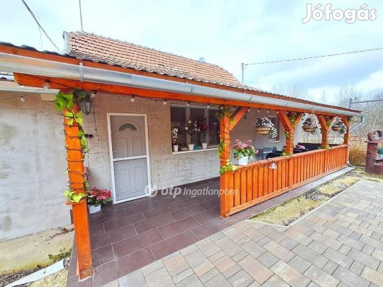 Eladó 66 nm-es ház Nagykőrös