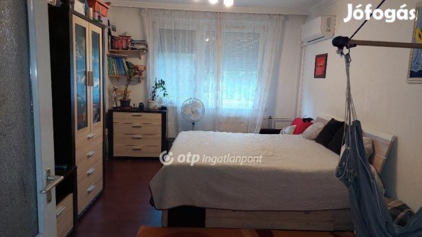 Eladó 66 nm-es lakás Debrecen