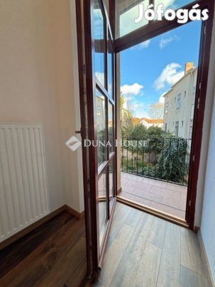 Eladó 66 nm-es lakás Sopron