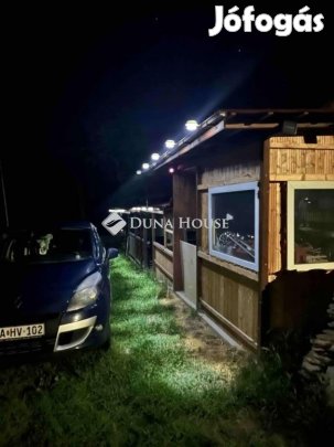 Eladó 67 nm-es ház Felsőnyék