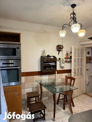 Eladó 67 nm-es ház Mikepércs