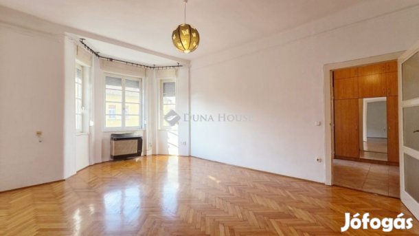 Eladó 67 nm-es lakás Szombathely