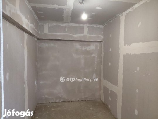 Eladó 69 nm-es ház Hatvan