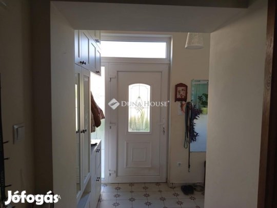 Eladó 69 nm-es ház Vecsés