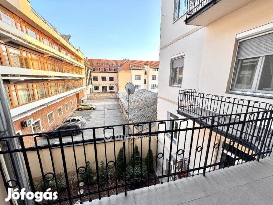 Eladó 69 nm-es lakás Győr