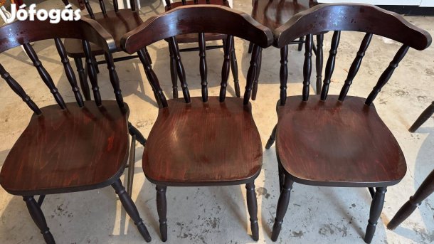 Eladó 6 fa szék és egy körasztal