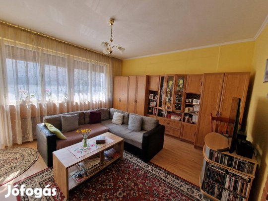 Eladó 6 szobás sorházi lakás Halásztelken 69,9 M ft