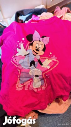 Eladó 700db használt ruha