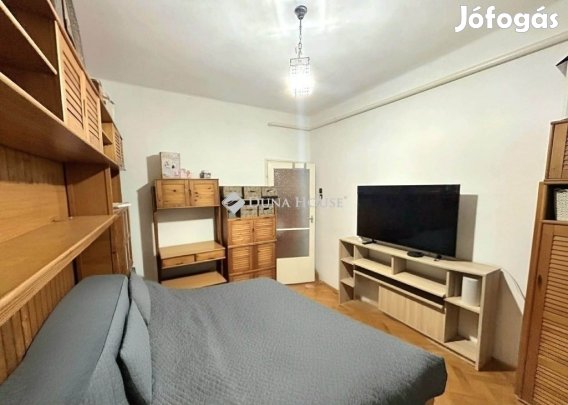 Eladó 70 nm-es ház Monor