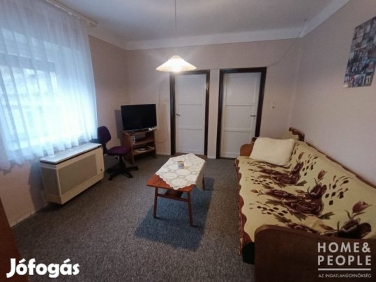 Eladó 72 nm-es Családi ház Sándorfalva