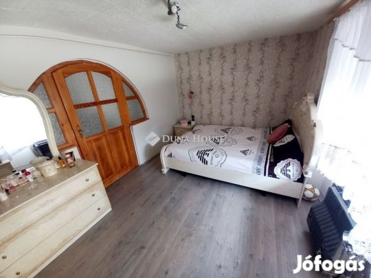 Eladó 72 nm-es ház Nagykőrös