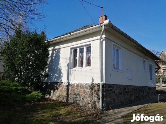 Eladó 72 nm-es ház Parádsasvár