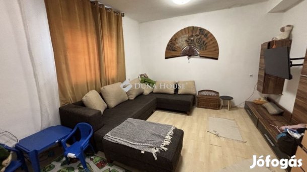 Eladó 72 nm-es ház Zirc