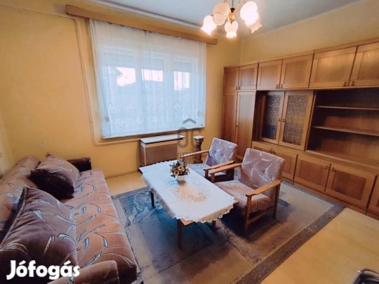 Eladó 73 nm-es ház Nagykőrös
