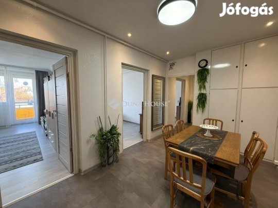 Eladó 73 nm-es lakás Kecskemét