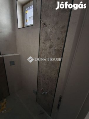 Eladó 73 nm-es lakás Kecskemét