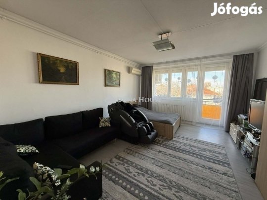 Eladó 73 nm-es lakás Kecskemét