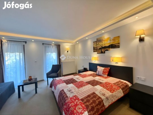 Eladó 73 nm-es lakás Pécs