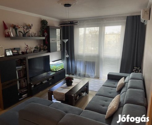 Eladó 74 nm-es Felújított panel lakás Debrecen