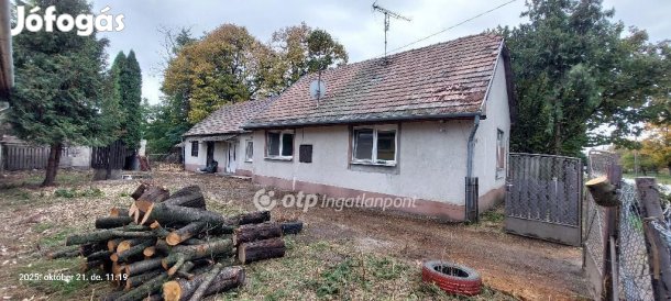 Eladó 74 nm-es ház Pusztaszabolcs
