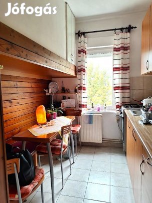 Eladó 74 nm-es lakás Balatonfüred