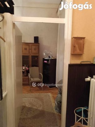 Eladó 74 nm-es lakás Debrecen