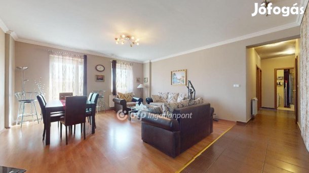 Eladó 74 nm-es lakás Miskolc