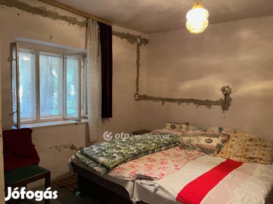 Eladó 75 nm-es ház Kisköre