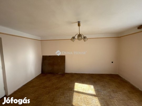 Eladó 75 nm-es ház Sülysáp