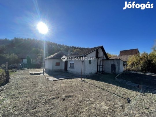 Eladó 75 nm-es ház Sülysáp