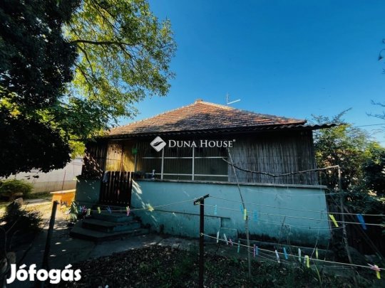 Eladó 75 nm-es ház Tápiószele