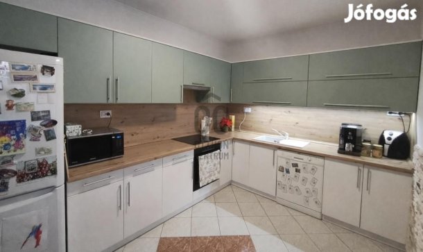 Eladó 75 nm-es lakás Nagykanizsa