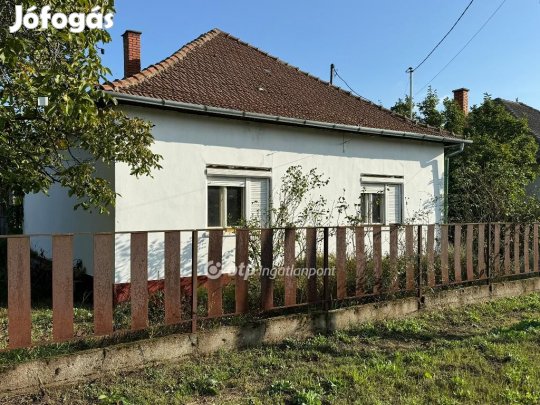 Eladó 76 nm-es ház Tiszafüred