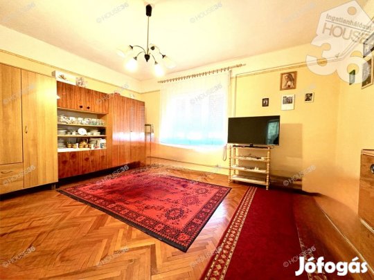 Eladó 76 nm-es ház Városföld