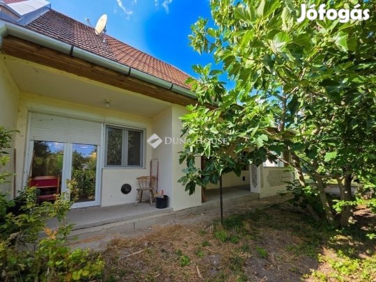 Eladó 76 nm-es ház Velence