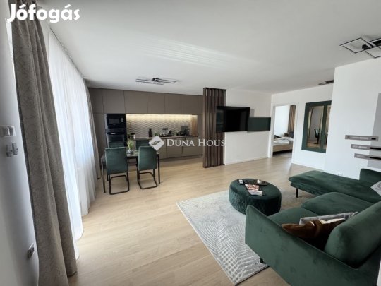 Eladó 76 nm-es lakás Debrecen