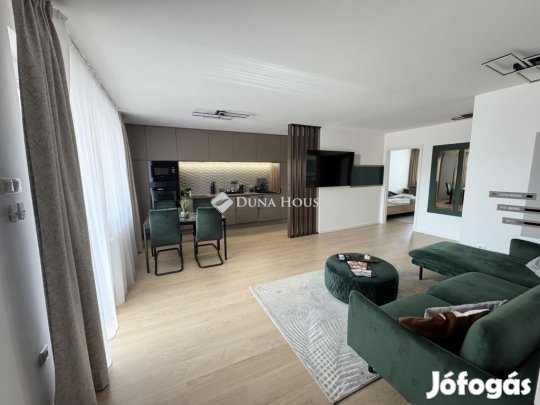 Eladó 76 nm-es lakás Debrecen