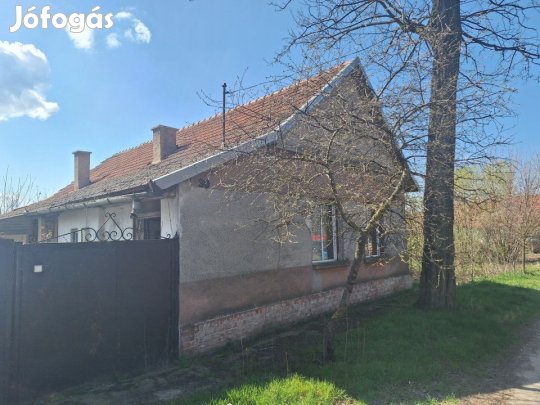 Eladó 77 nm-es Családi ház Békéssámson Munkácsy utca