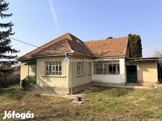 Eladó 77 nm-es ház Káva