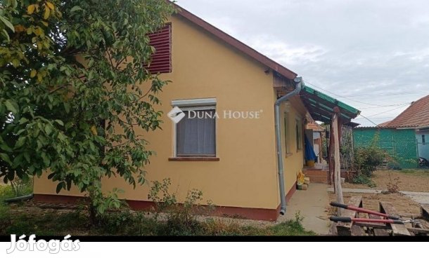 Eladó 77 nm-es ház Úri #5097866