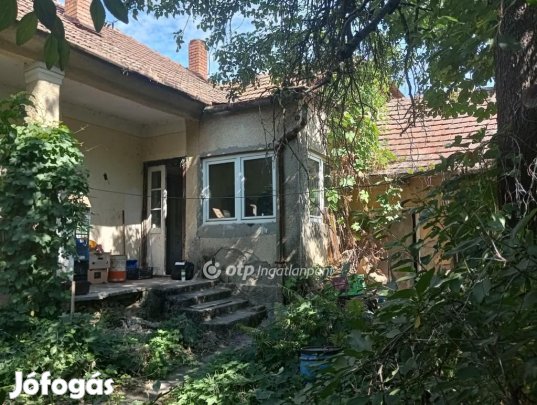 Eladó 78 nm-es ház Feldebrő