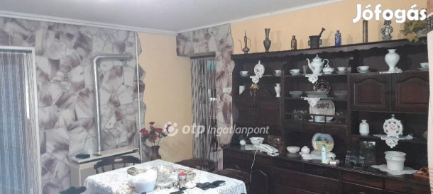 Eladó 78 nm-es ház Tompa