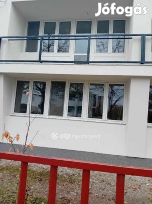 Eladó 78 nm-es lakás Hajdúszoboszló