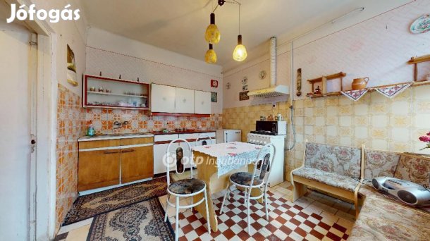 Eladó 79 nm-es ház Napkor