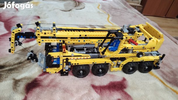 Eladó 8053 lego technic !!!