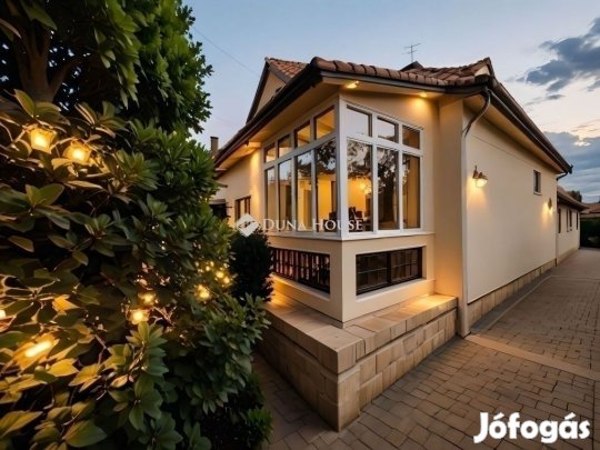 Eladó 80 nm-es ház Fót